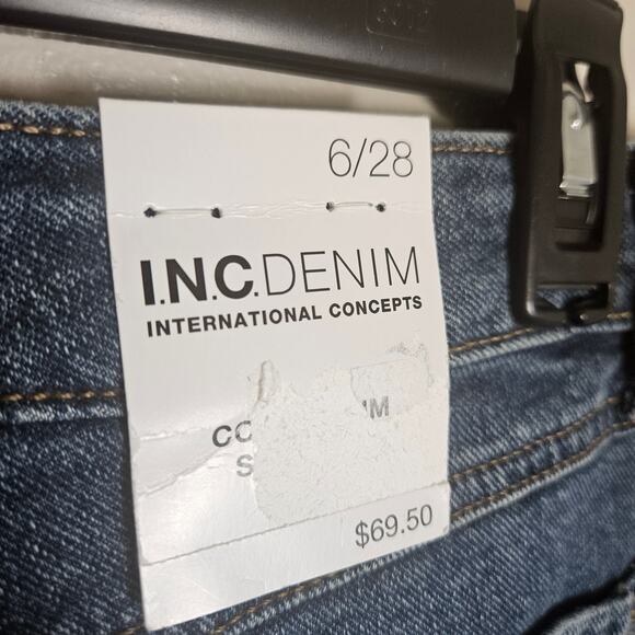 NWT INC Distressed High Rise Jeans Sz 6 - Picture 9 of 14